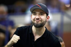 "Serena Williams Faces Heartbreak as Husband Alexis Ohanian Alleges Infidelity, Shockwaves Ripple Through Tennis World"As Husband Alexis Ohanian Annouces shocking Divorce