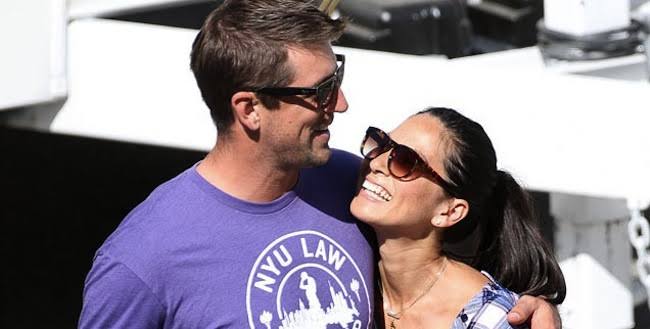 Aaron Rodgers and Girlfriend Olivia Munn Confirm Pregnancy via Social Media - Couples' Passionate Kiss Captures Hearts!