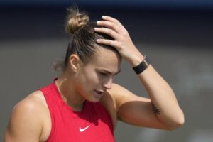 "Aryna Sabalenka Devastated: Tearfully Reveals Miscarriage Due to Chromosome Issues, Specialist Confirms"Mourns the loss of her unborn child...