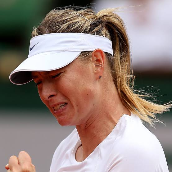 Breaking news A sad day in the world of tennis Maria Sharapova Grieves Heartbreaking Loss: Tennis Star’s Father Yuri Succumbs to Brain Cancer Battle